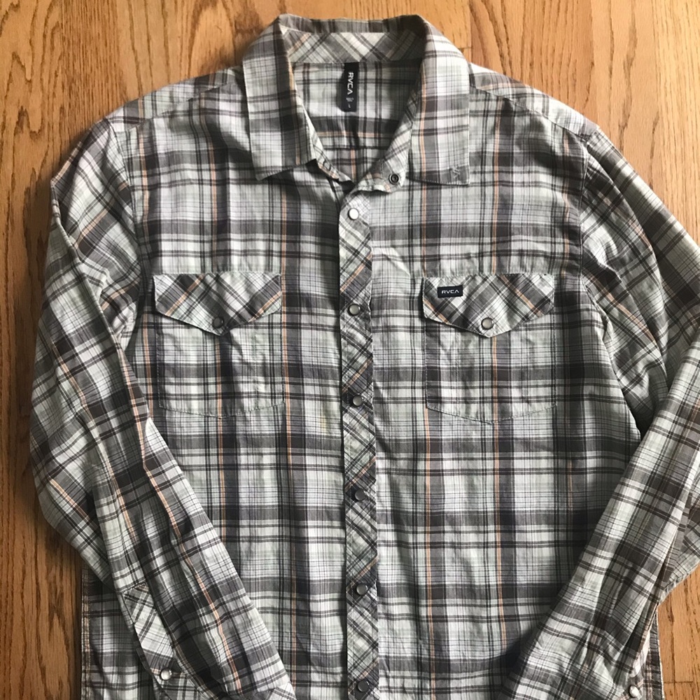 RVCA men’s casual shirt